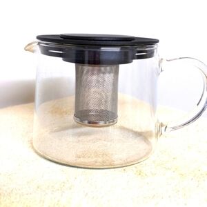 NWOB - Riklig Glass Tea Pot with Tea Infuser/ Strainer - 16oz